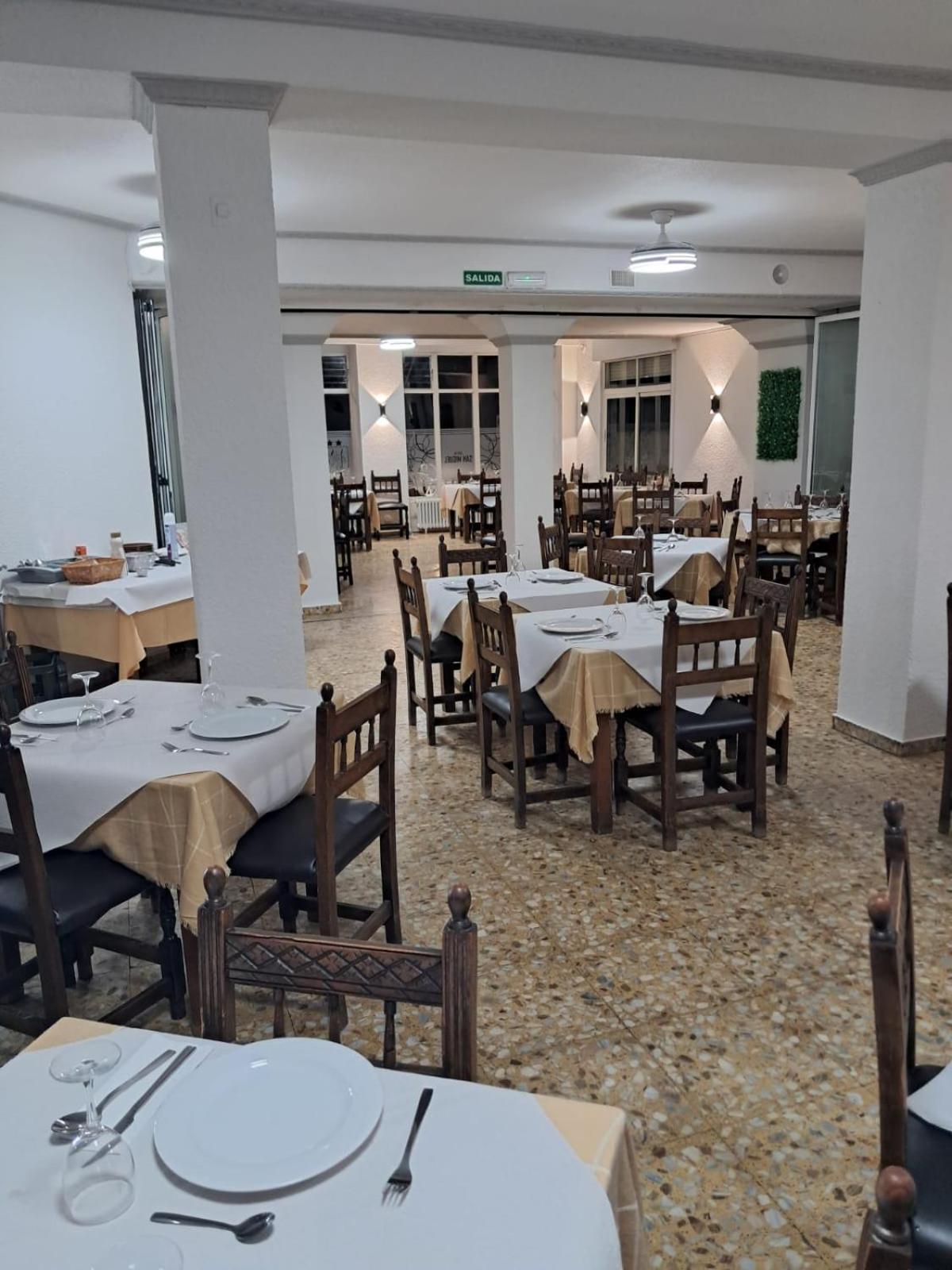 Hostal San Miguel Villalobar Buitenkant foto