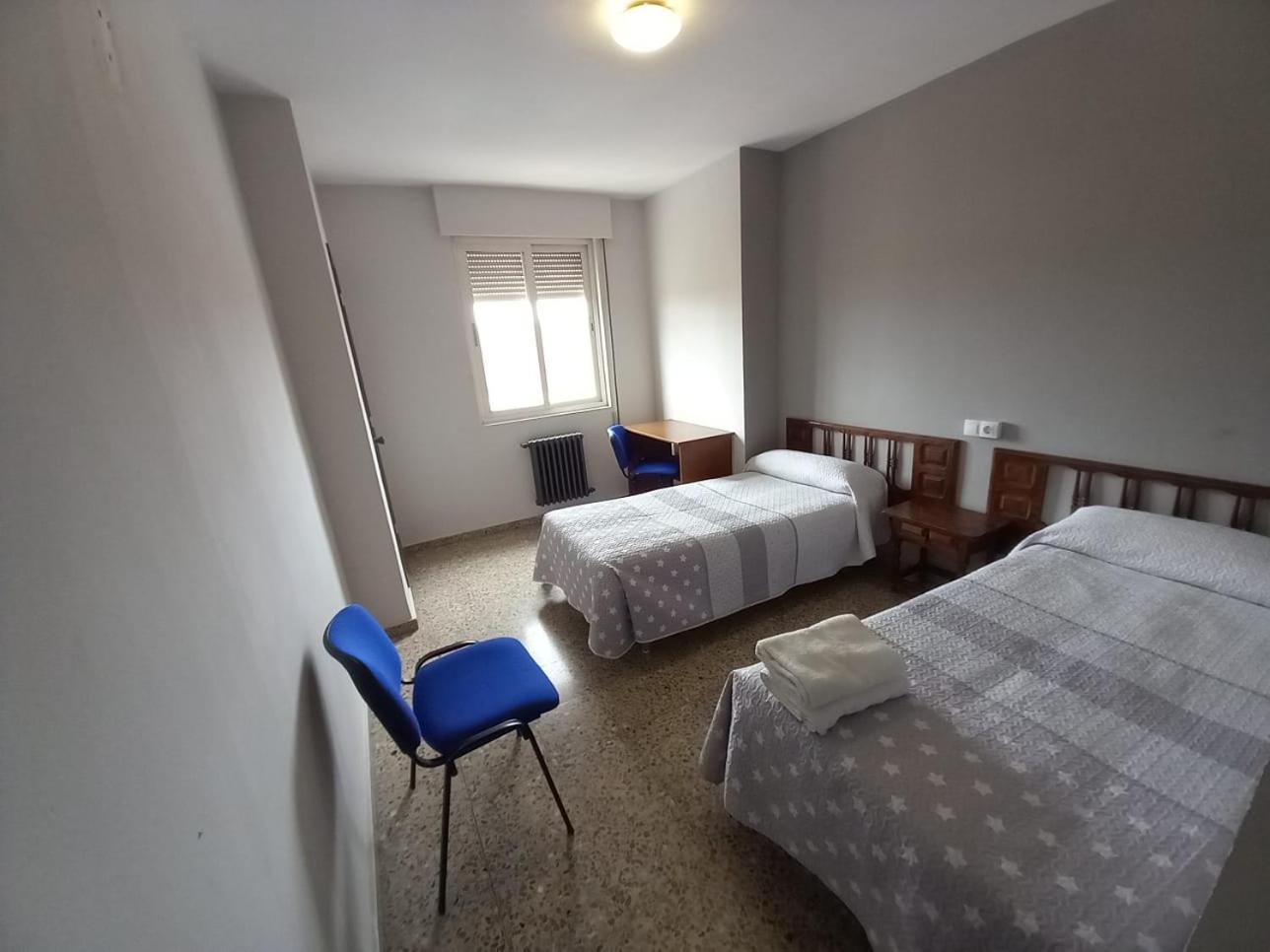 Hostal San Miguel Villalobar Buitenkant foto